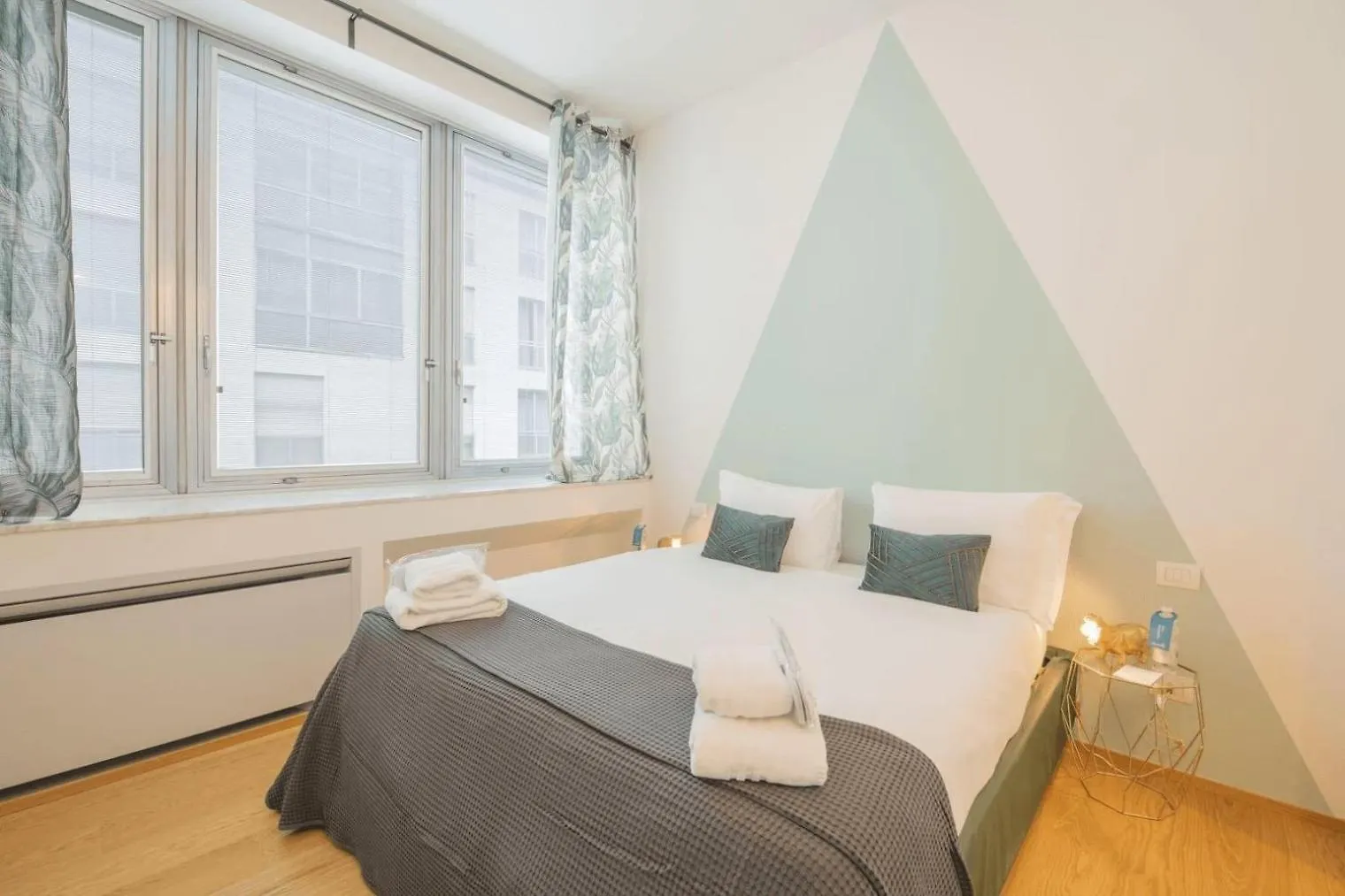 Appartement Sophisticated Two Bedroom - Check Profile Milan